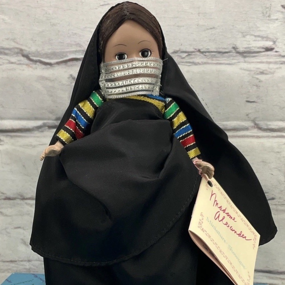 Madame Alexander Doll International Egypt in Box With Tag Style 543